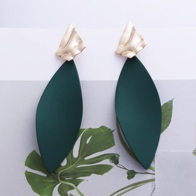 Geometric-shaped drop earrings